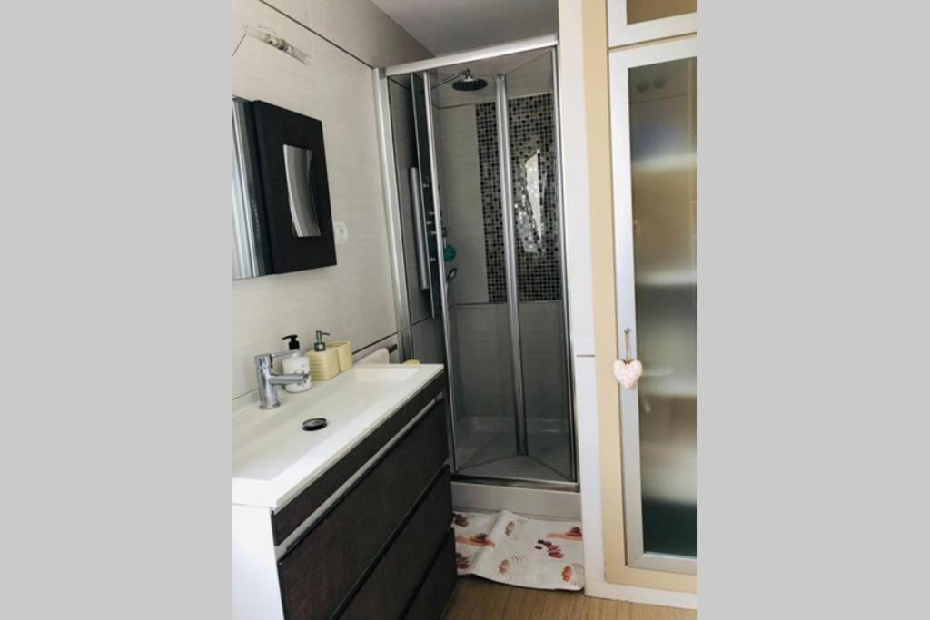 Atico Centro - 657452250 Lägenhet Málaga Exteriör bild